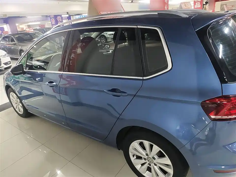 Volkswagen Golf*Jiayu