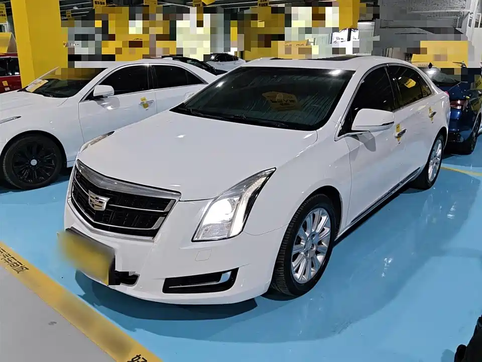 Cadillac XTS