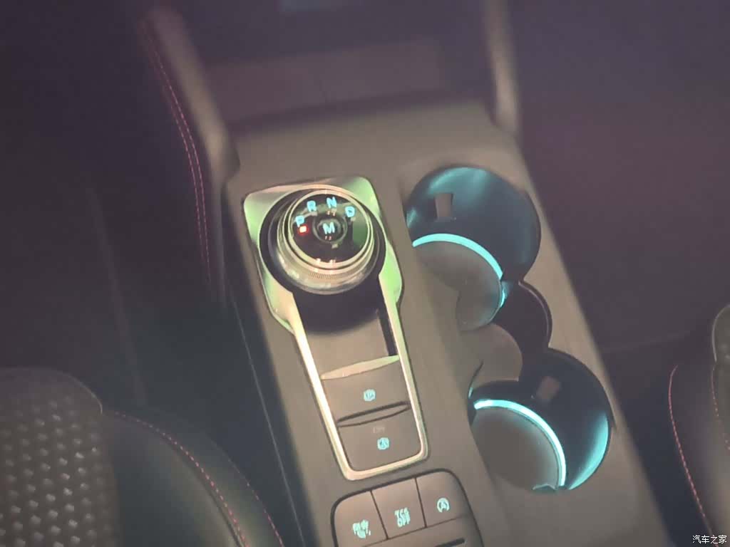 Ford Focus, 2020 14