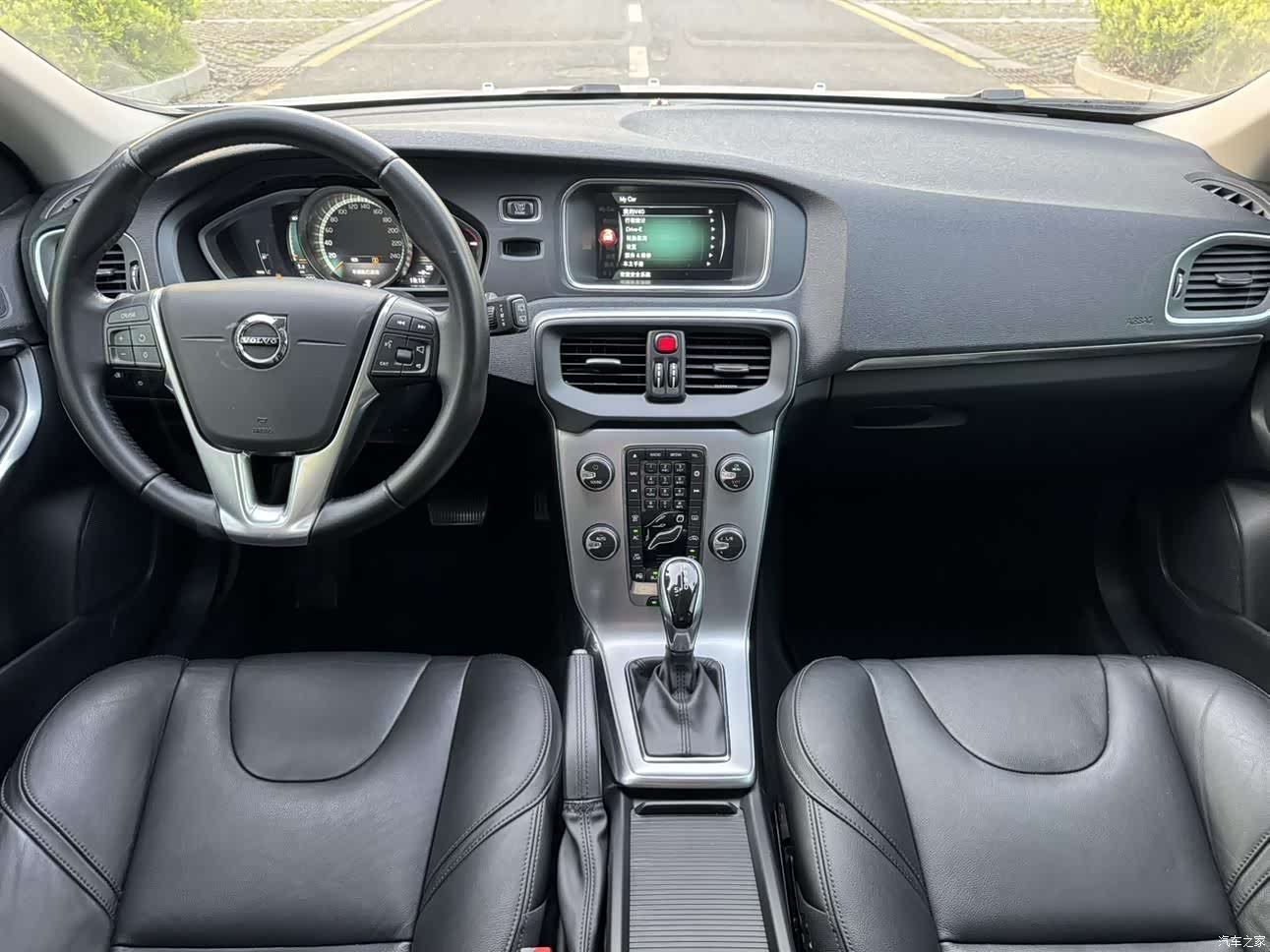 Volvo V40, 2016 6