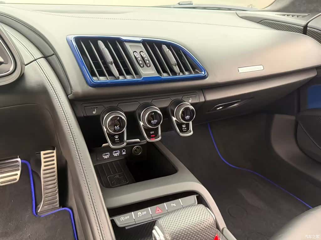 Audi R8, 2023 9