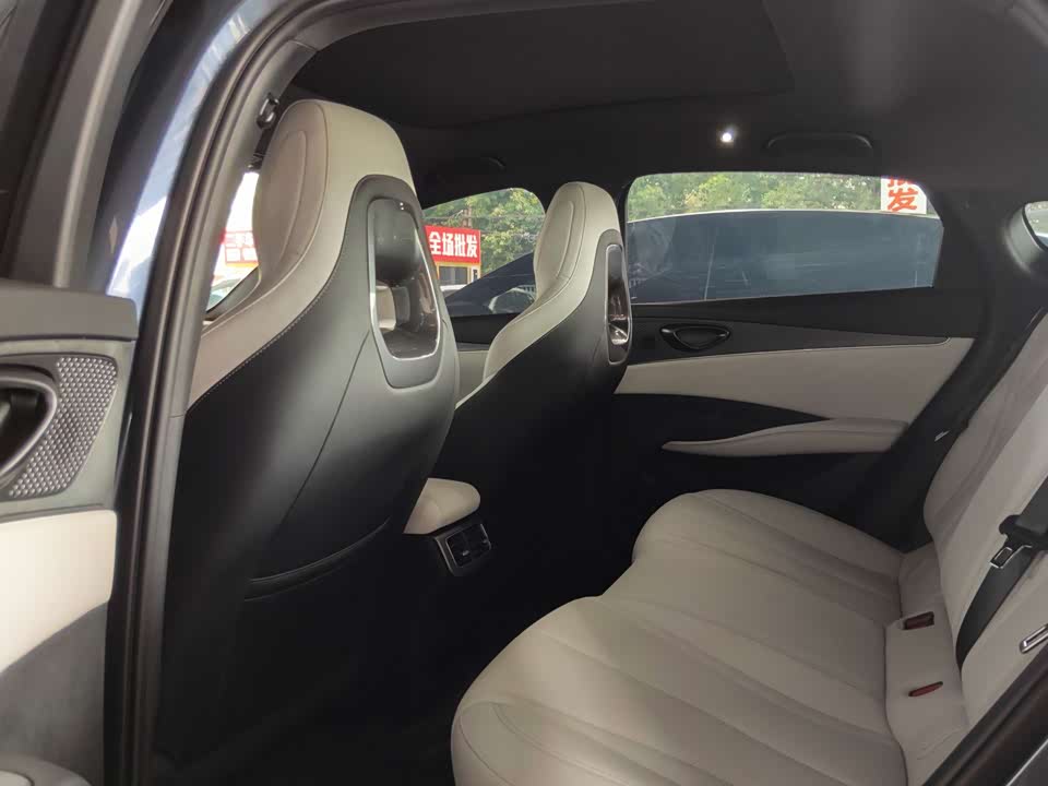 BYD Seal 06
