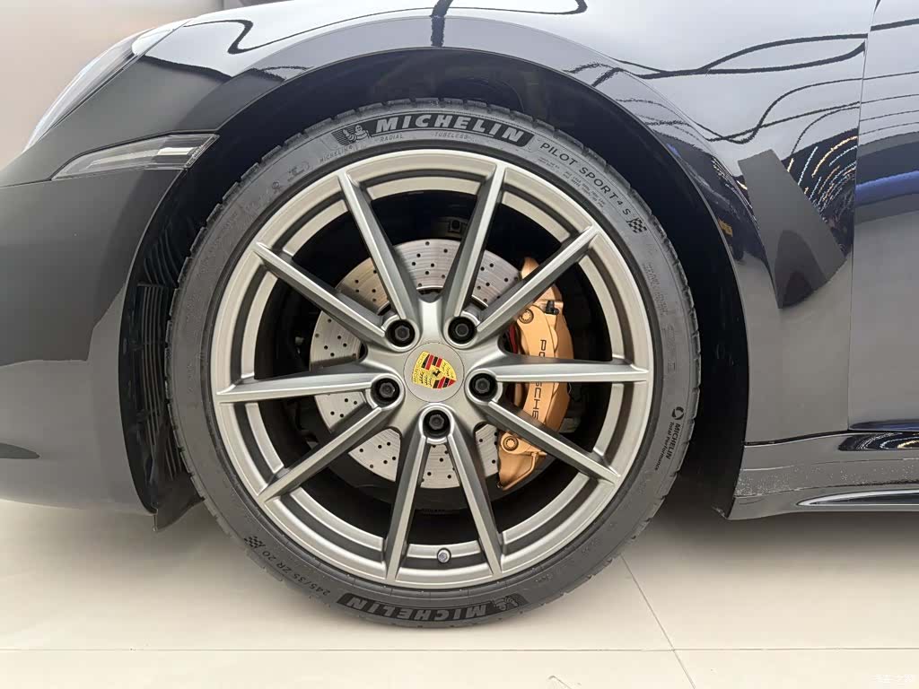 Porsche 911, 2023 13