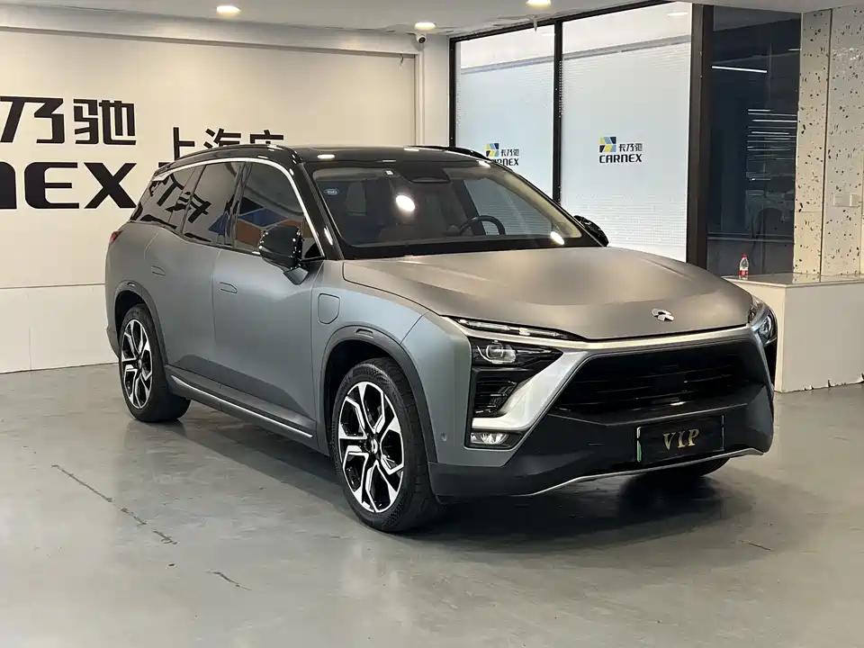 NIO ES8