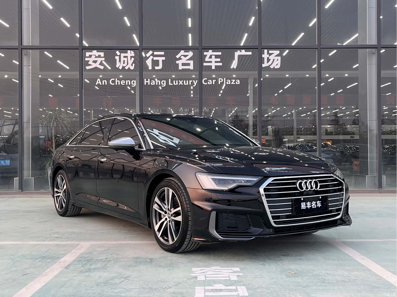 Audi A6L, 2020 3