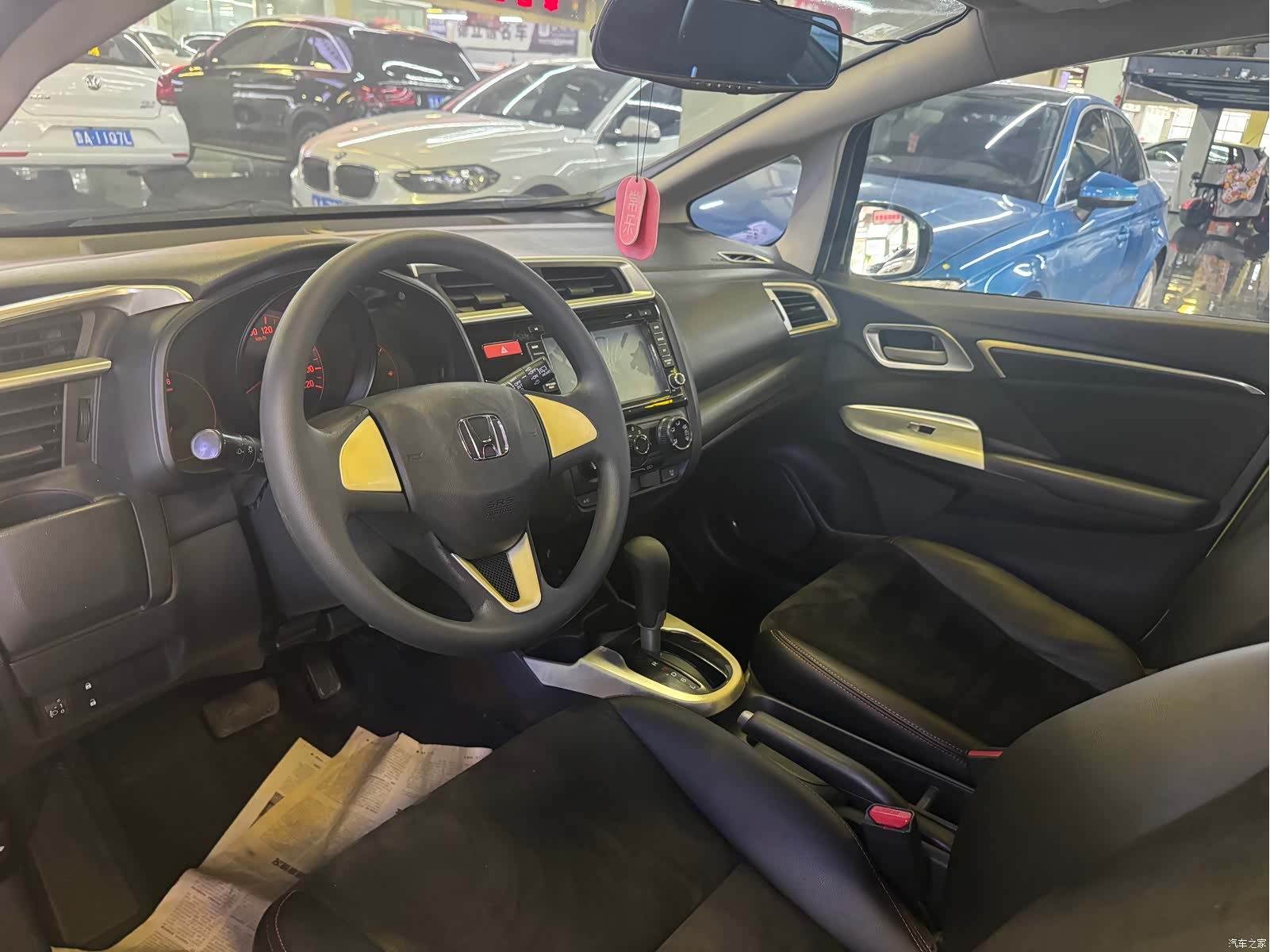 Honda Fit, 2014 6