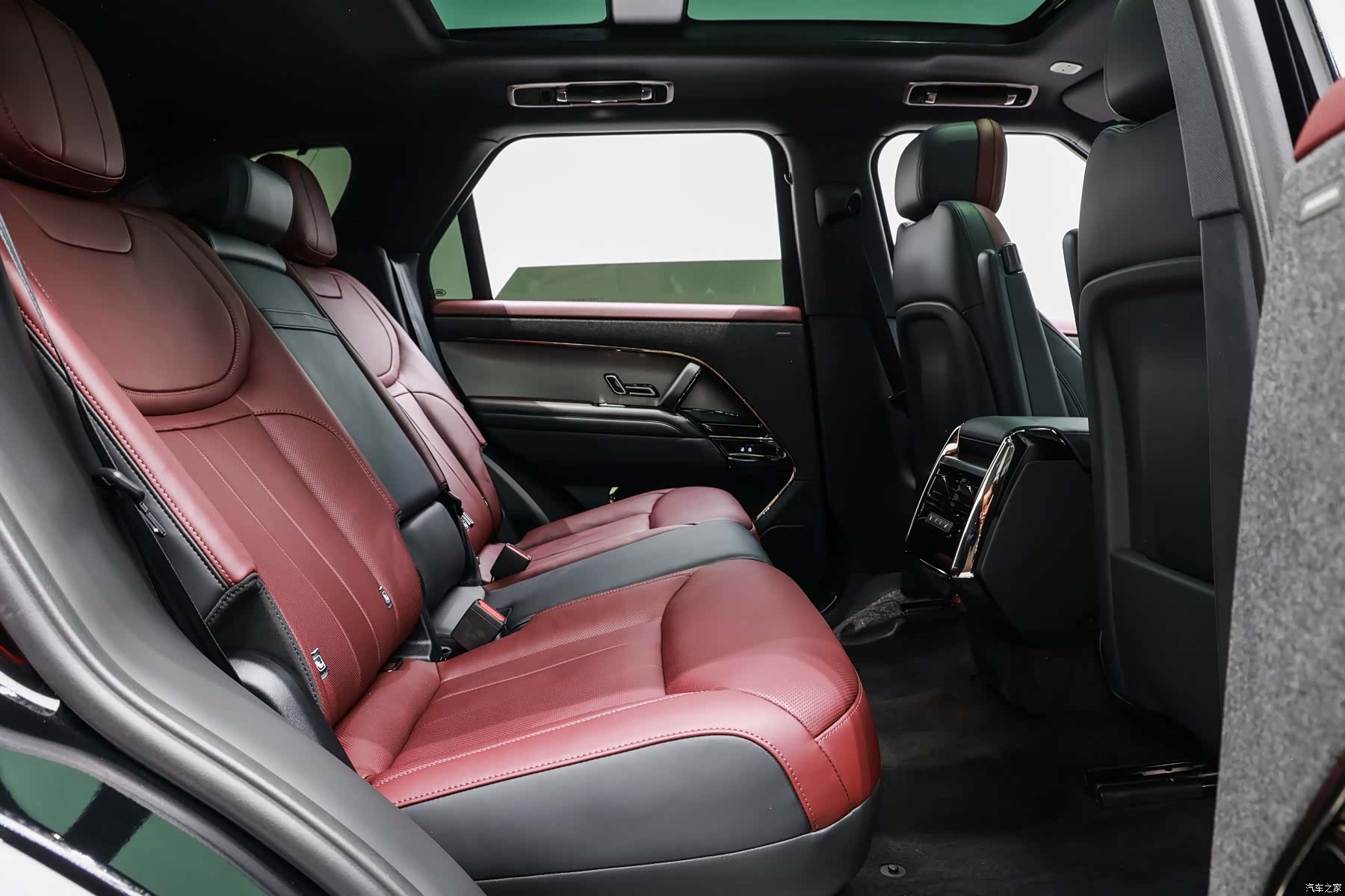 Land Rover Range Rover, 2025 11