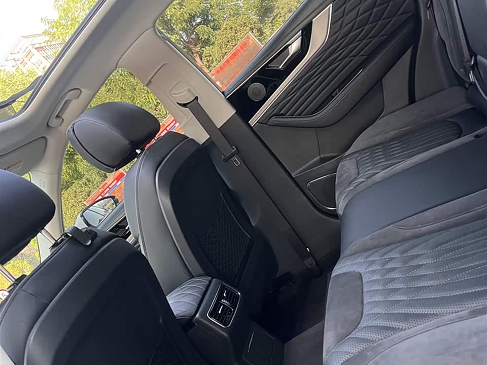 Hongqi HS5 Hongqi HS5