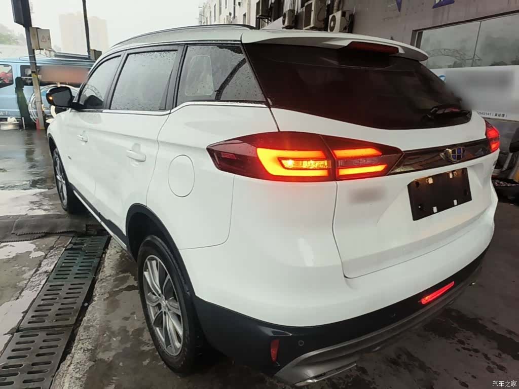 Geely Boyue, 2020 все фото