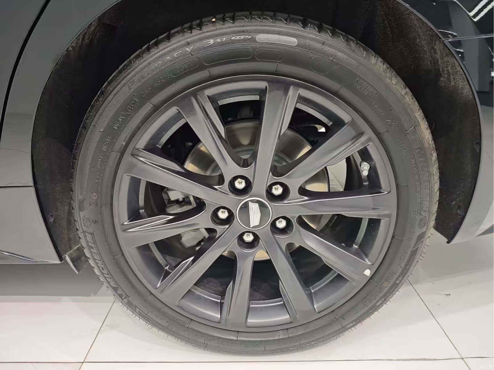 Cadillac CT5, 2026 11