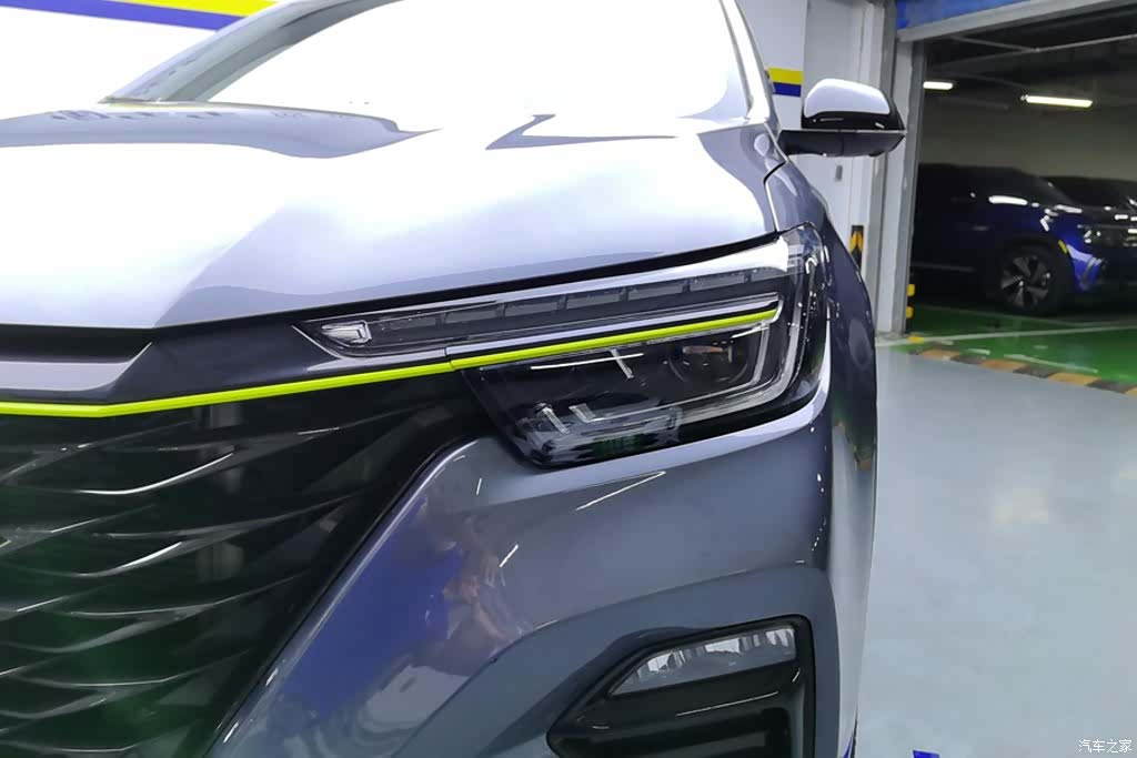 Roewe RX5, 2020 все фото