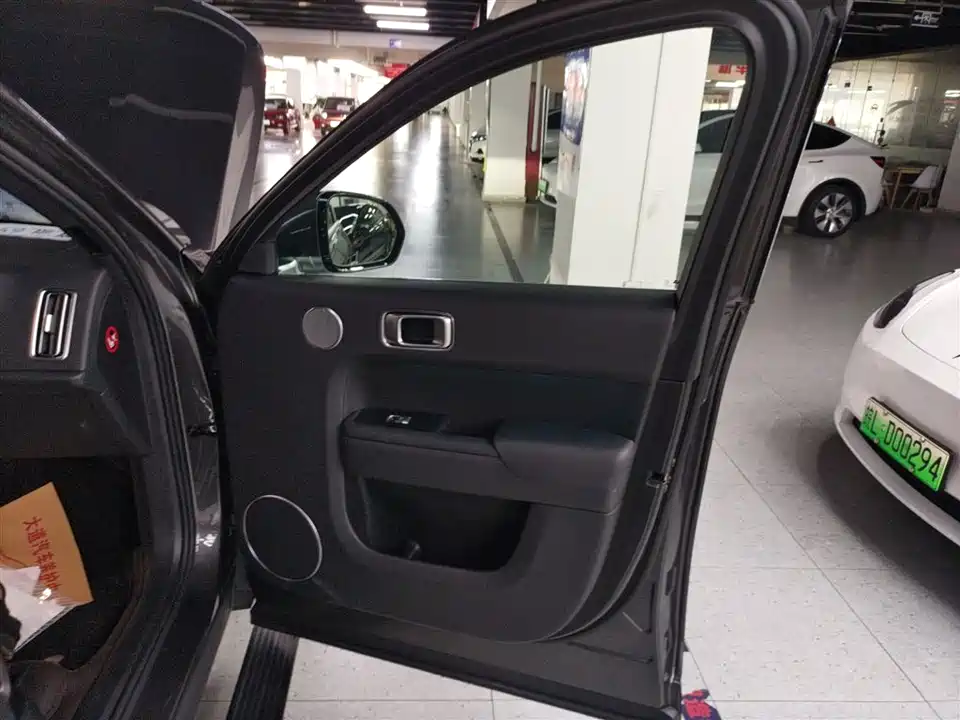Li Auto Ideal L9