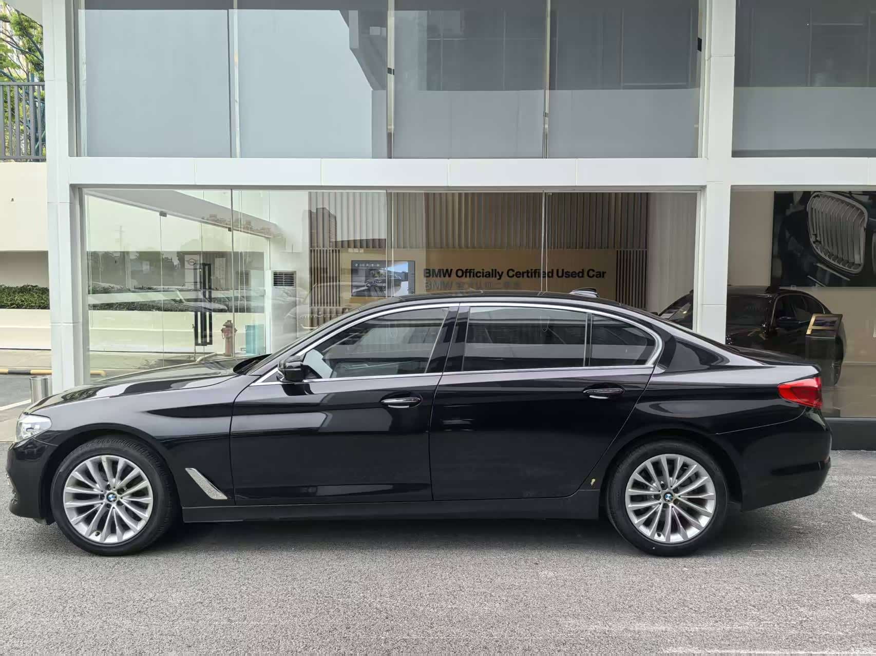 BMW 5 Series, 2019 8