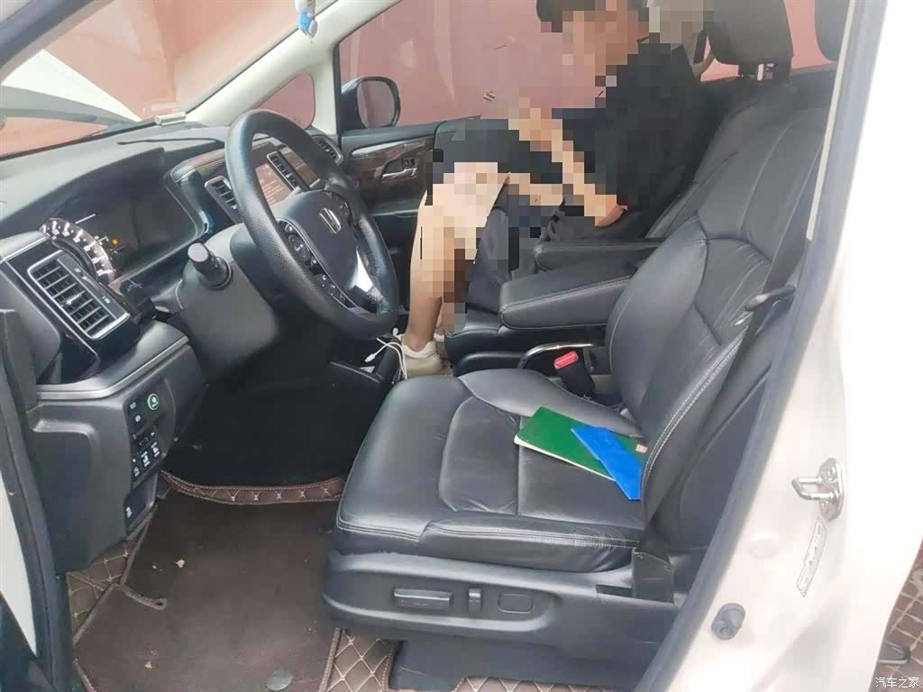 Honda Elysion, 2018 16