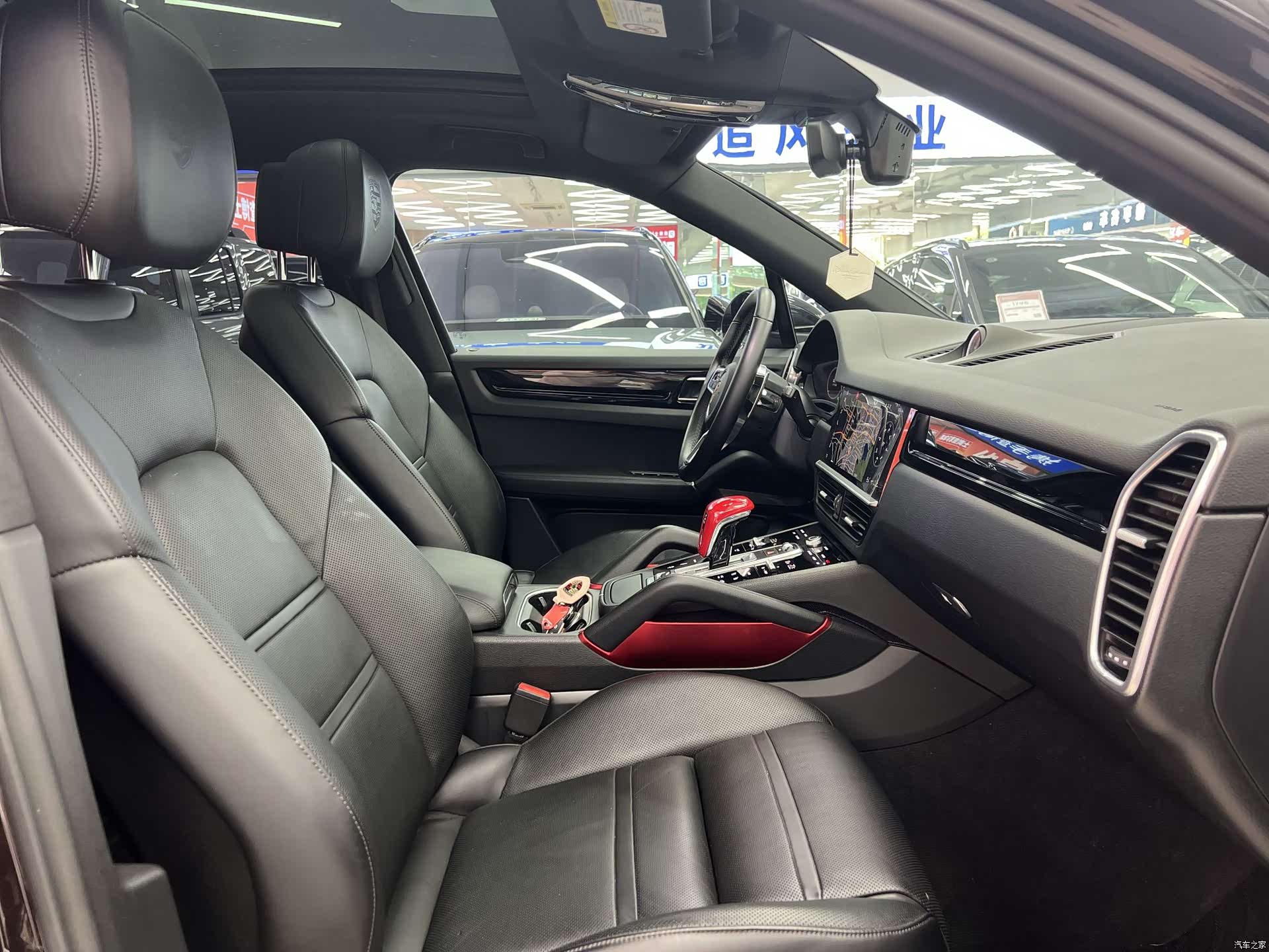 Porsche Cayenne, 2019 11