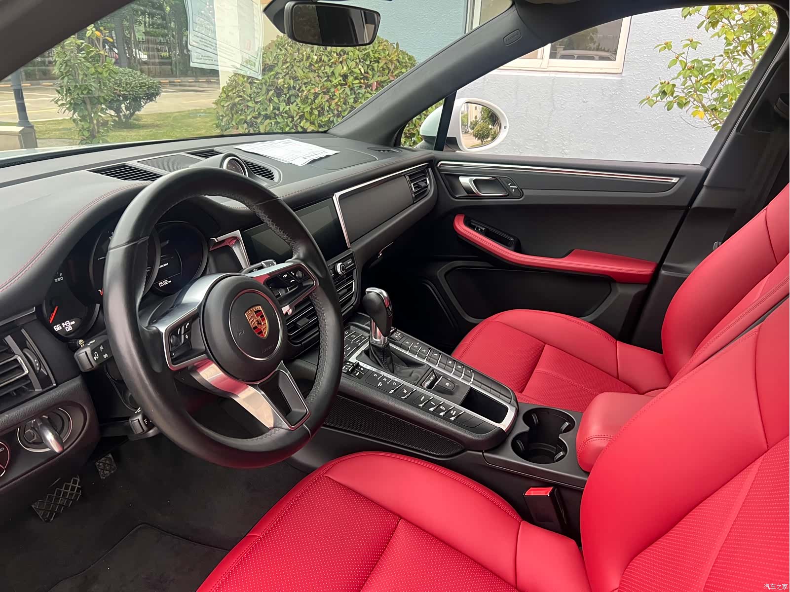 Porsche Macan, 2019 10