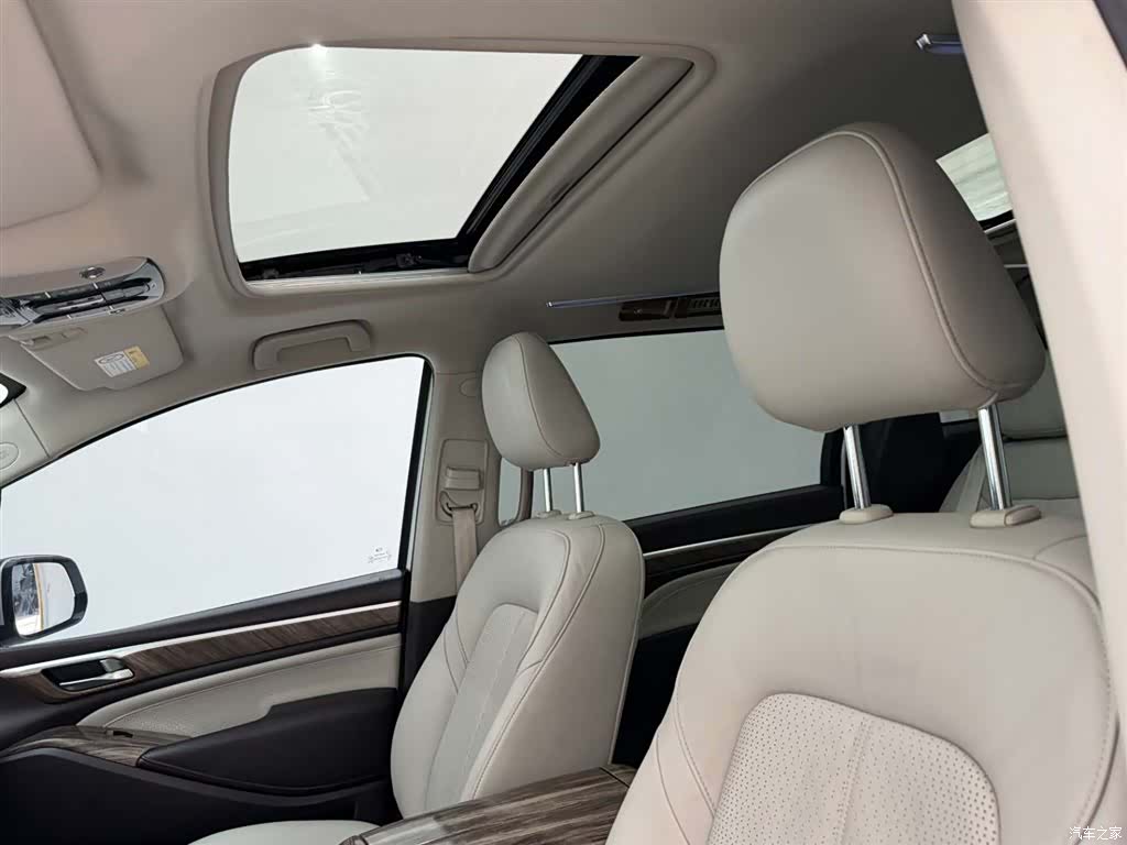 Trumpchi M8, 2021 16