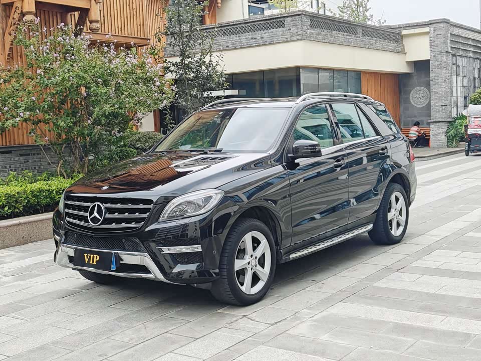 Mercedes-Benz M class