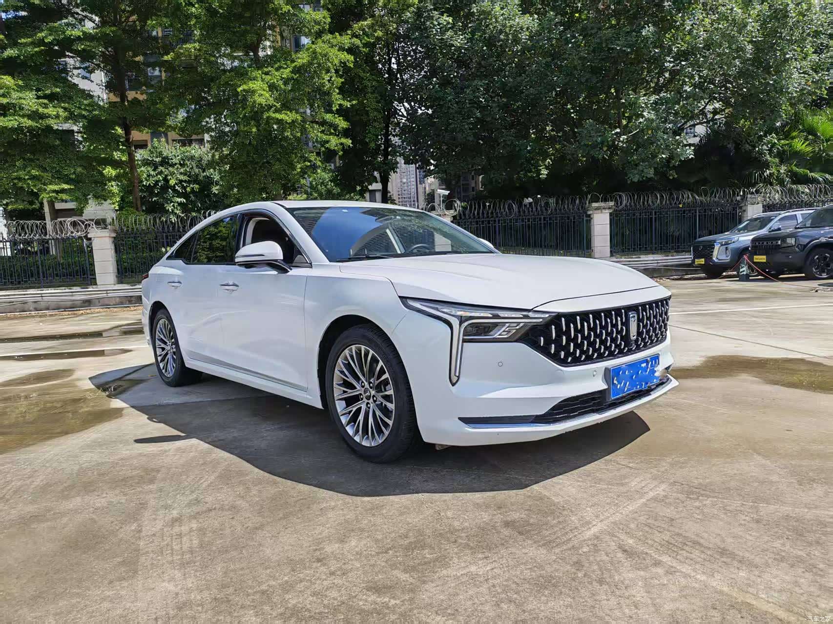 Bestune B70, 2022 2