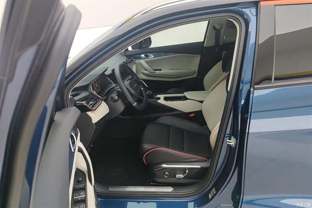 Lynk & Co 02, 2022 9