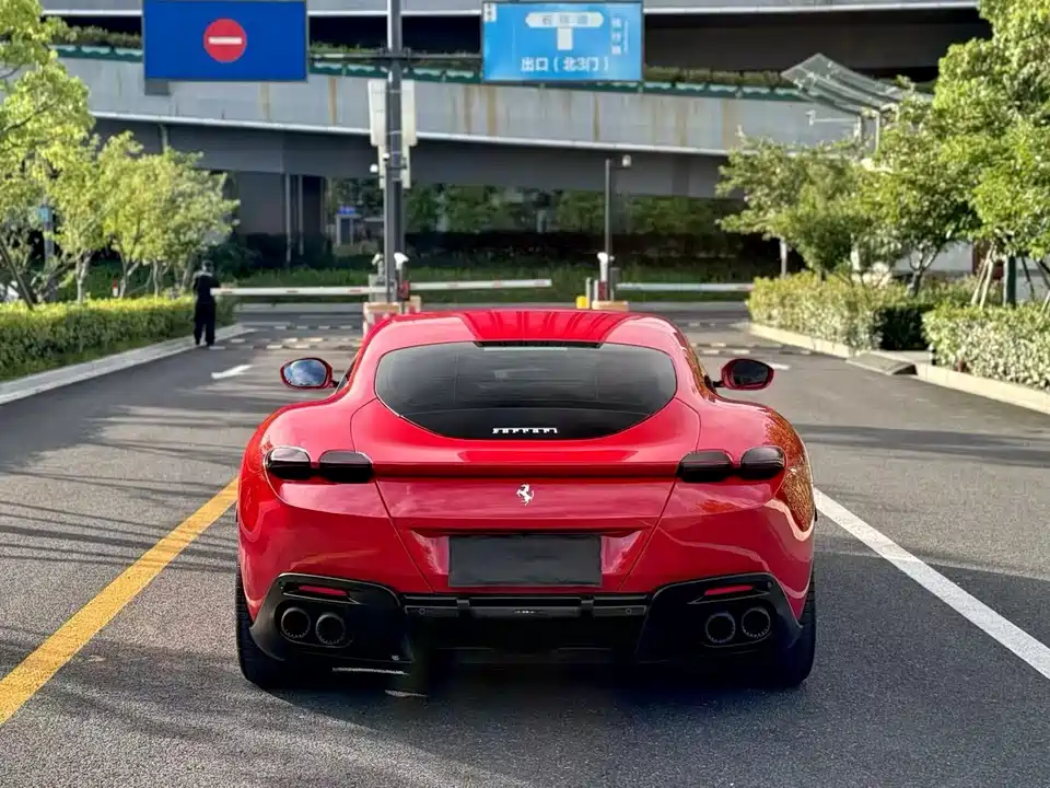 Ferrari Roma