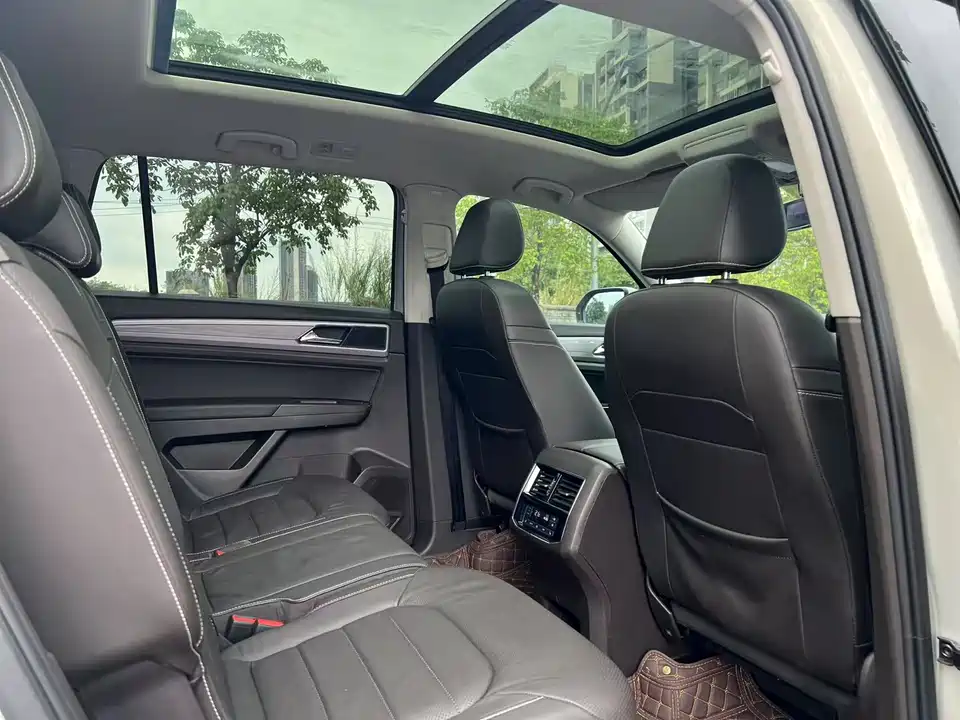 Volkswagen Tourang