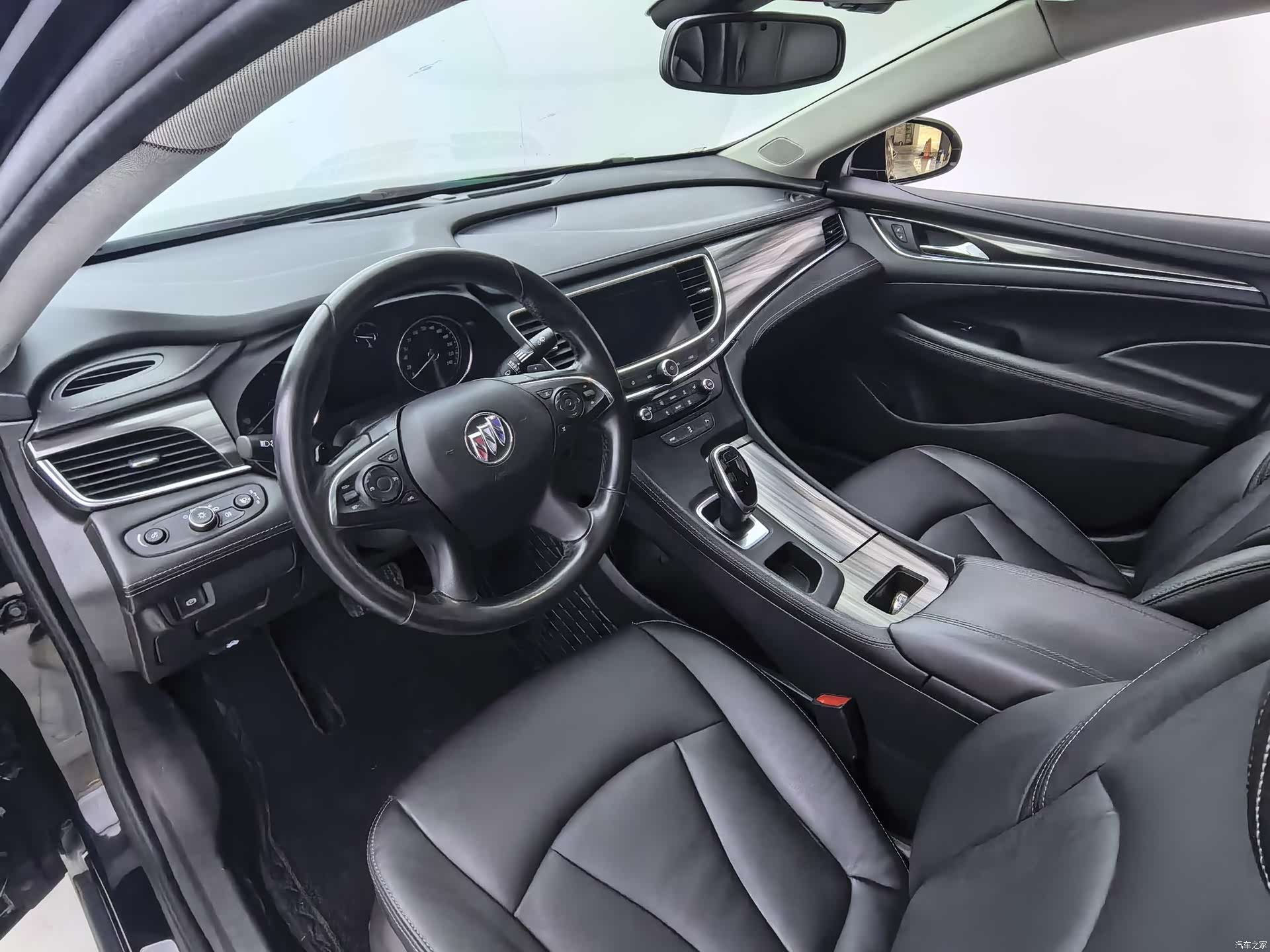 Buick LaCrosse, 2022 16