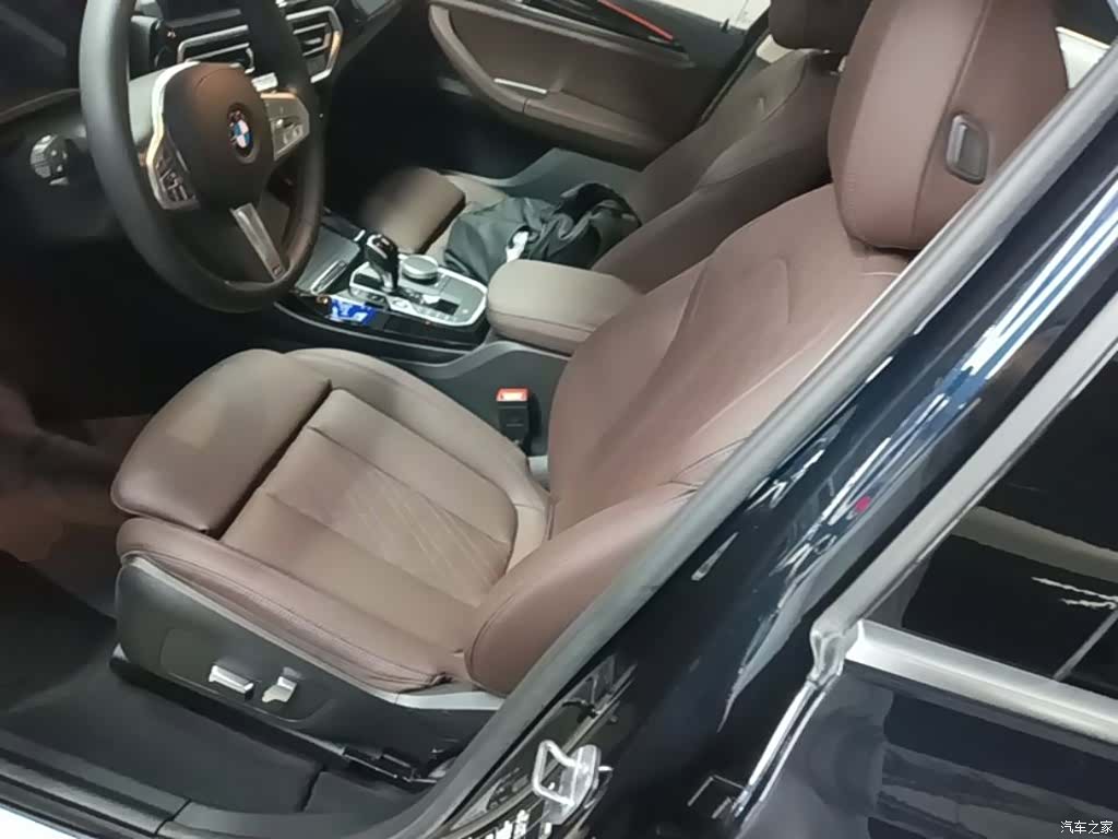 BMW X3, 2023 11