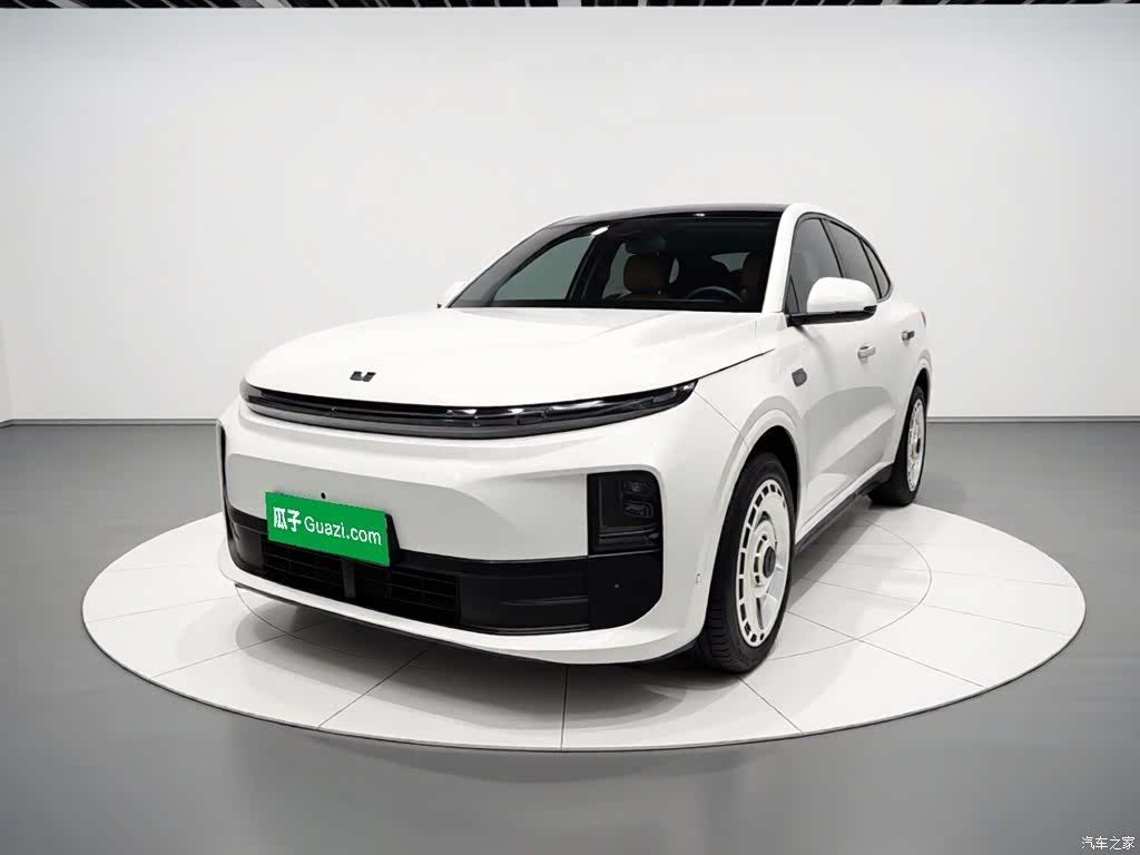 Li Auto L6, 2025 1