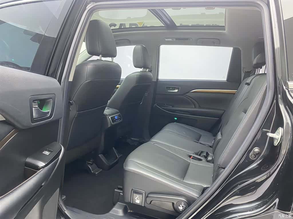 Toyota Highlander, 2022 20