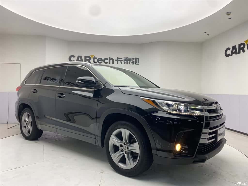 Toyota Highlander, 2022 3