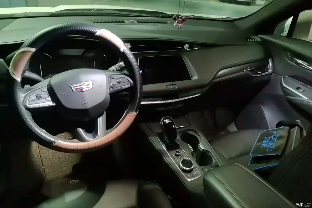 Cadillac XT4, 2020 12