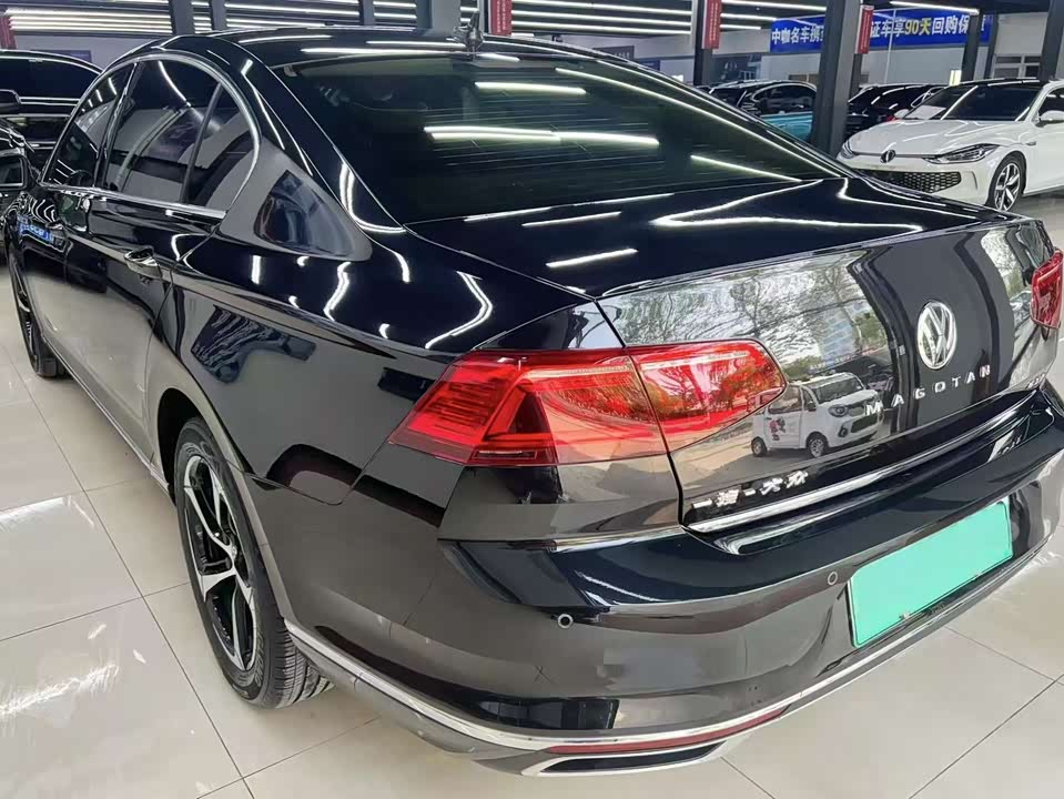 Volkswagen Magotan GTE