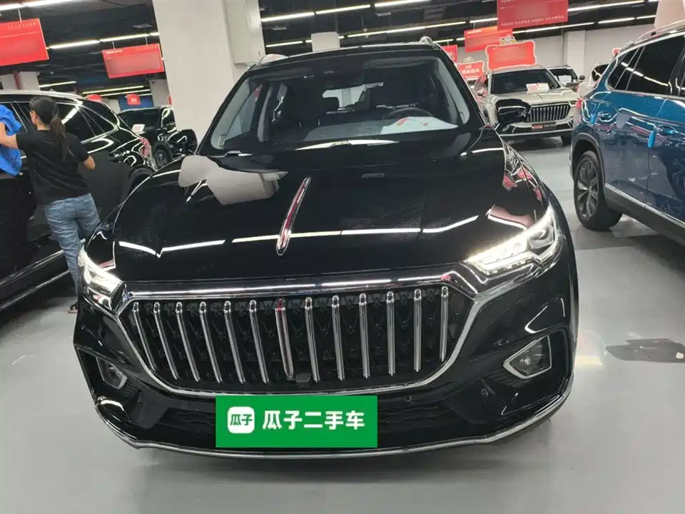 Hongqi HS5