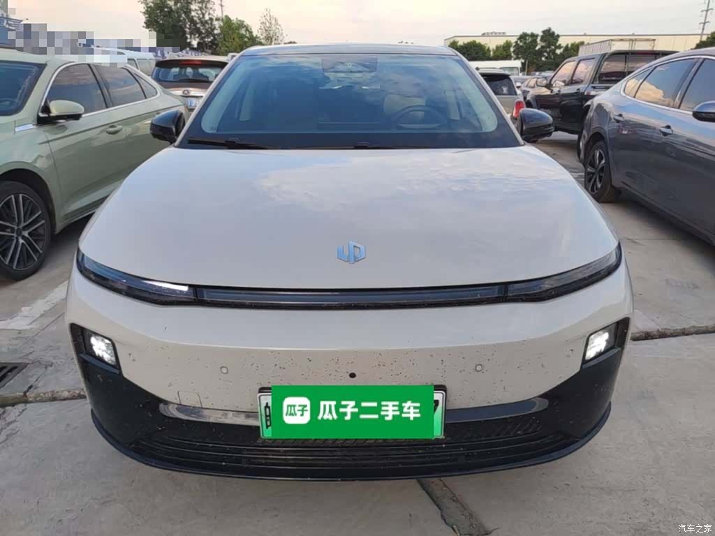Leapmotor B01, 2025 3