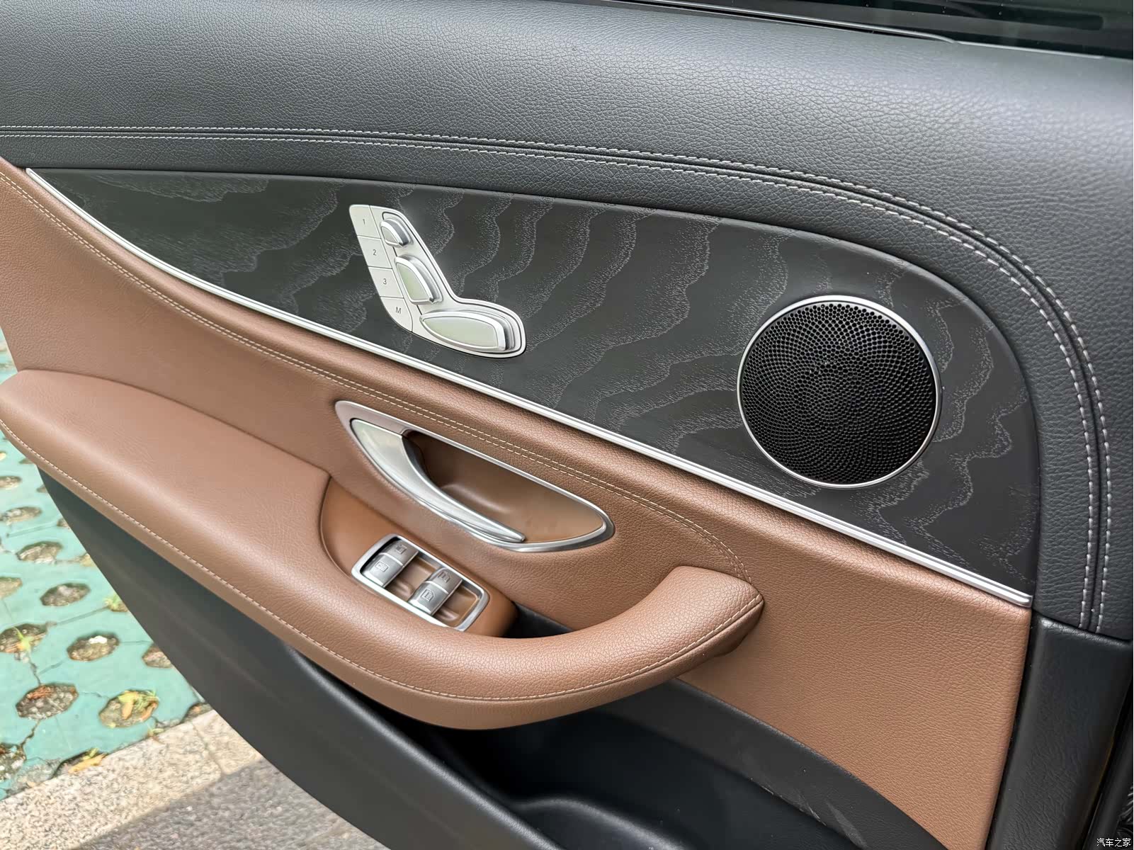 Mercedes-Benz E-Class, 2019 10