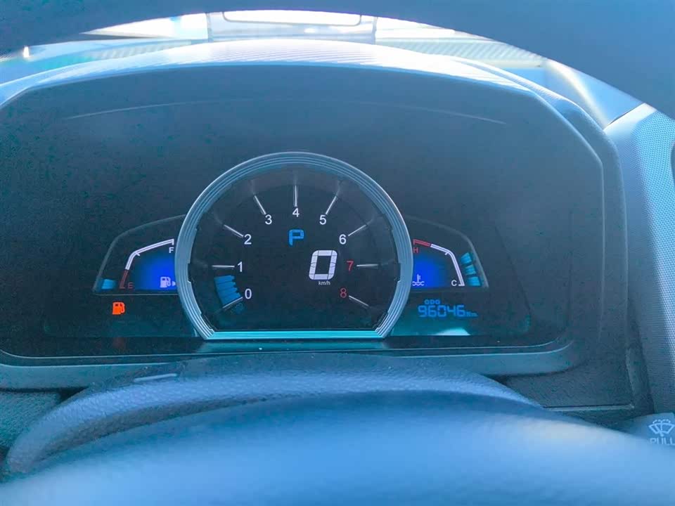 Luxgen Excellent 6 SUV