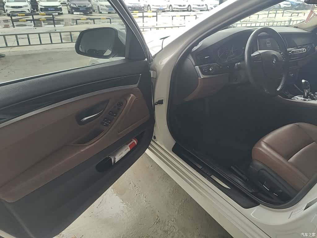 BMW 5 Series, 2015 16