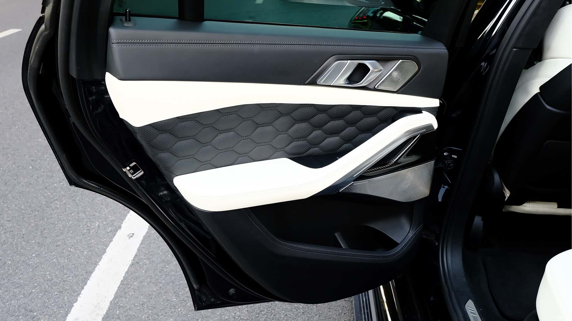 BMW X6, 2021 10