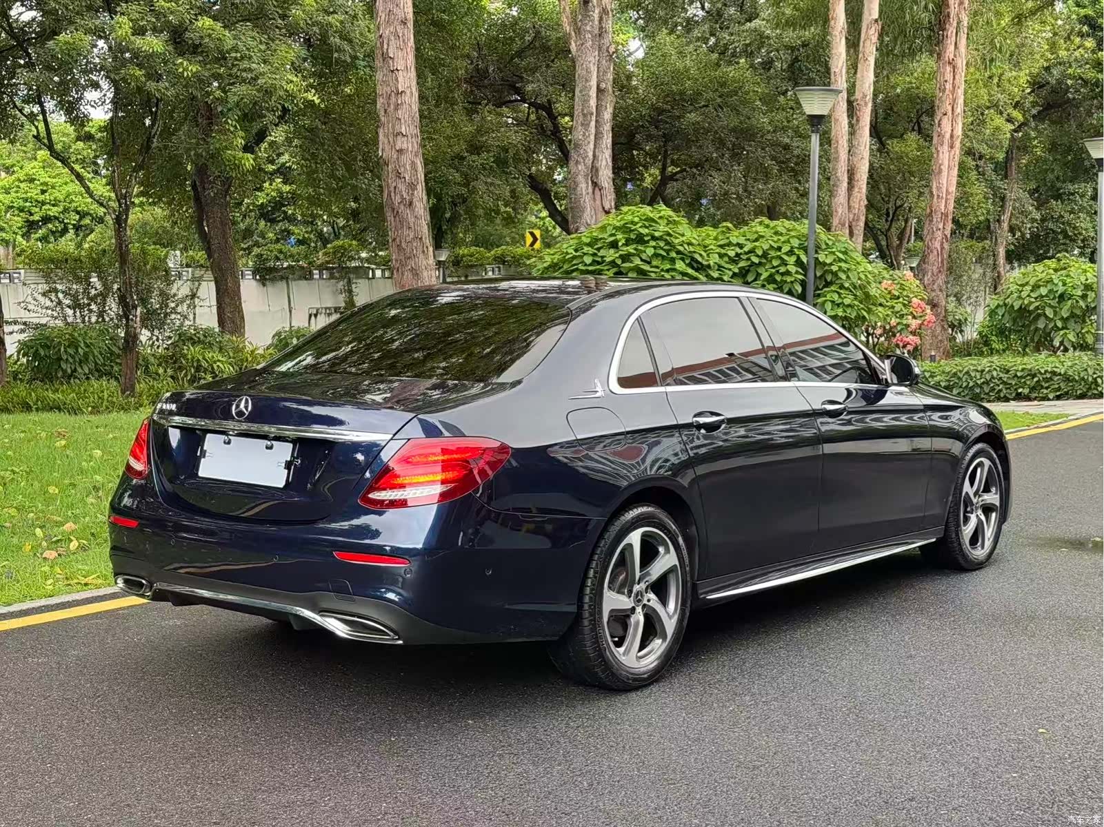 Mercedes-Benz E-Class, 2018 15
