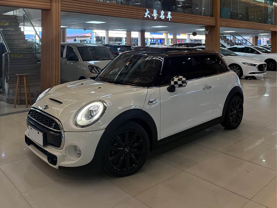 MINI MINI