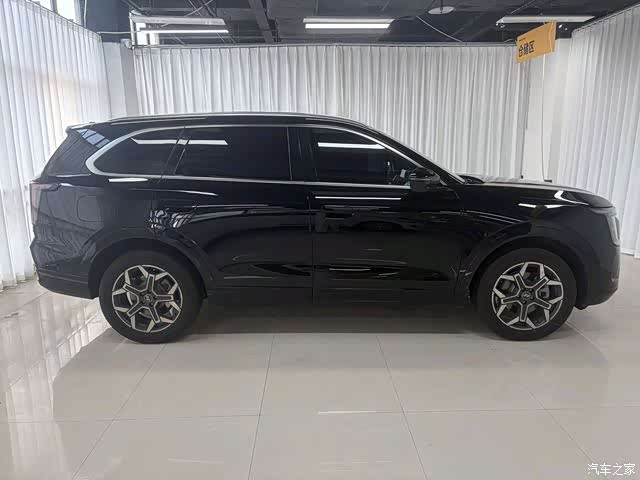 Jetour L7, 2026 3
