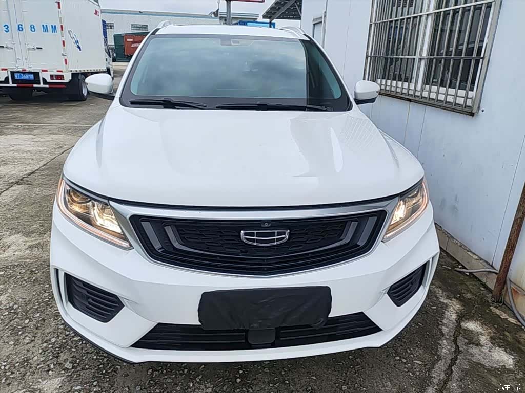 Geely X6, 2020 3