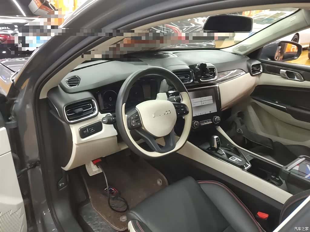 Lynk & Co 01, 2019 10
