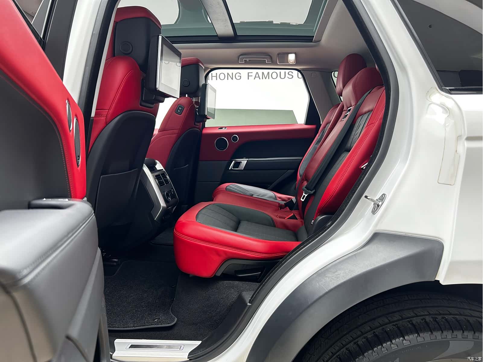 Land Rover Range Rover, 2019 15