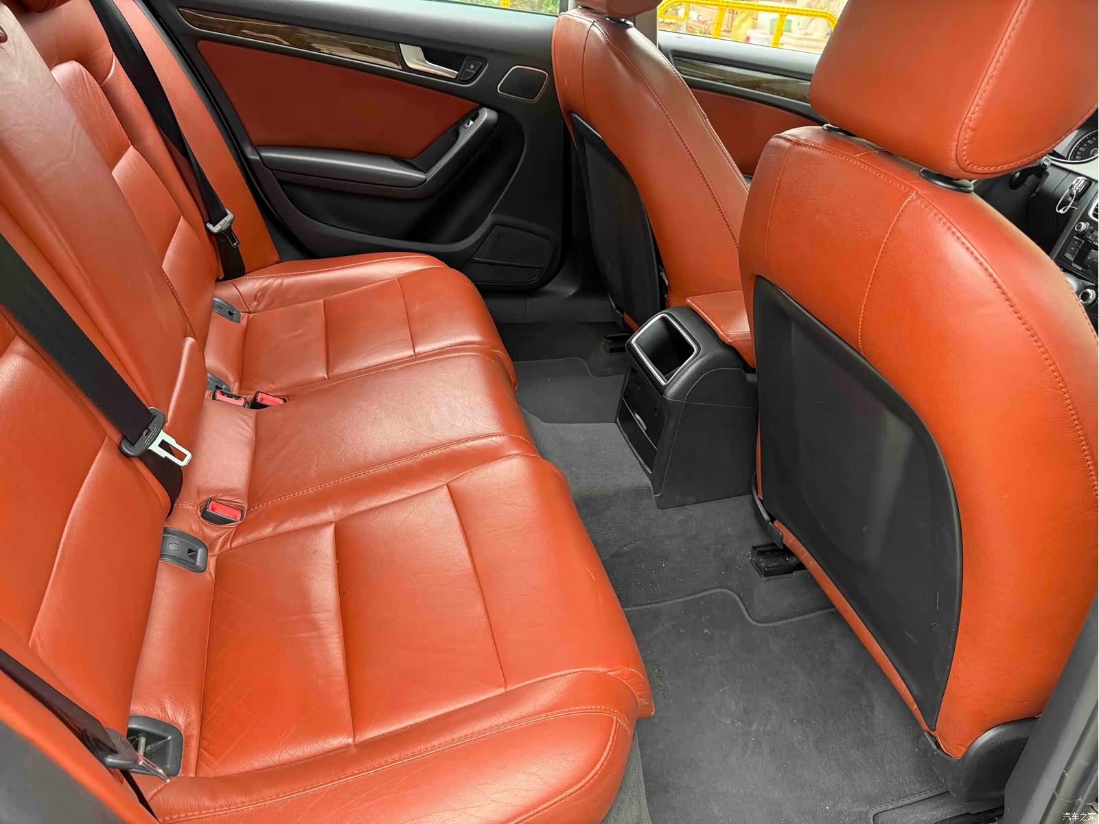 Audi A4L, 2013 7