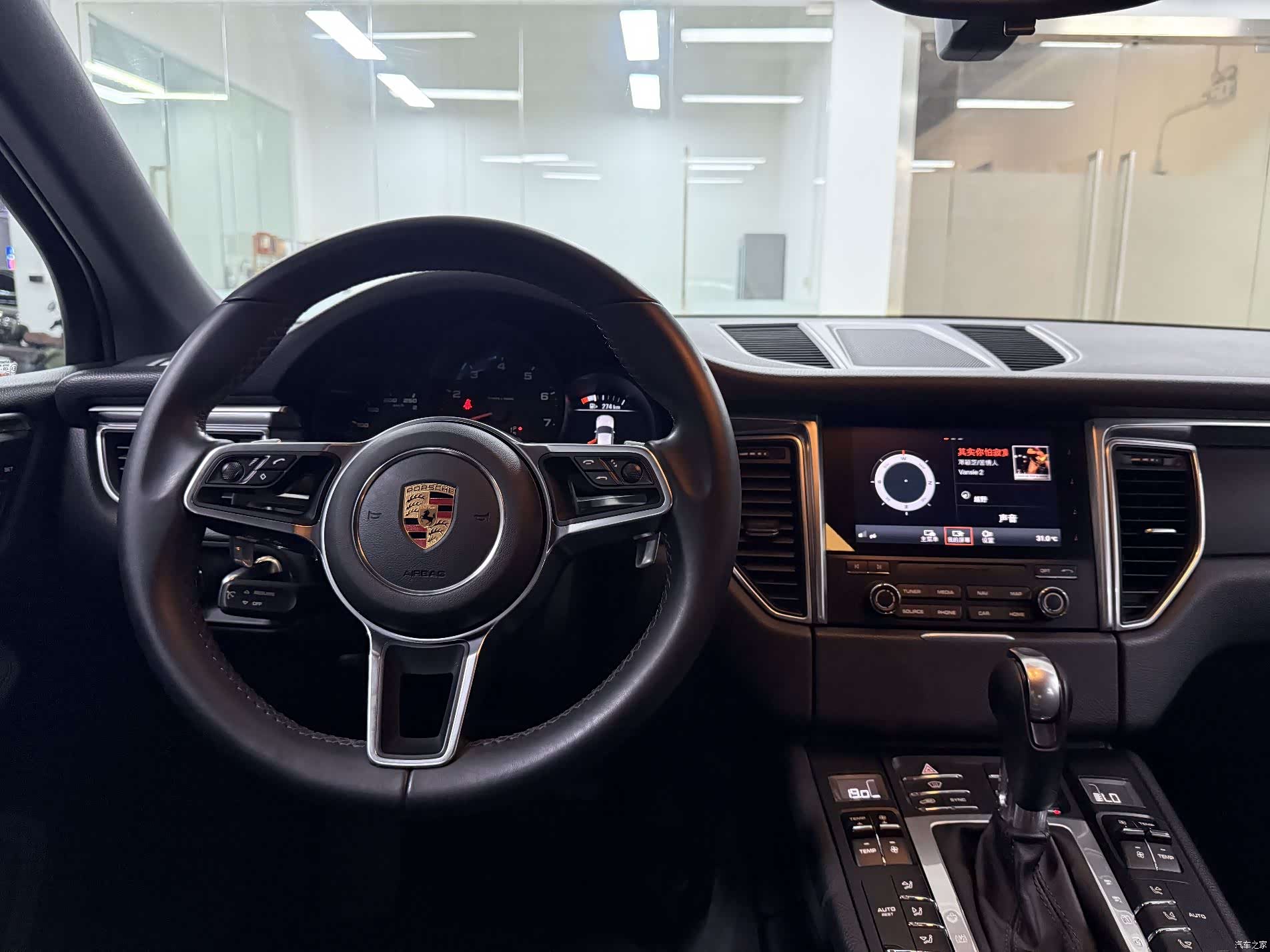 Porsche Macan, 2017 17