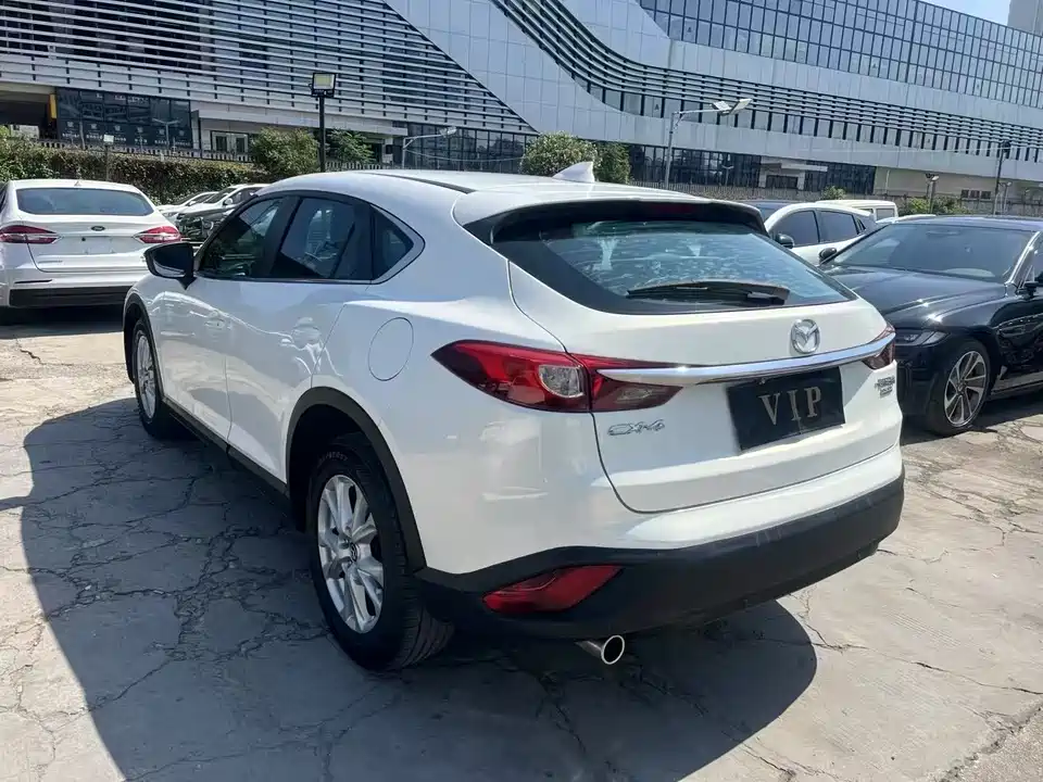 Mazda CX-4
