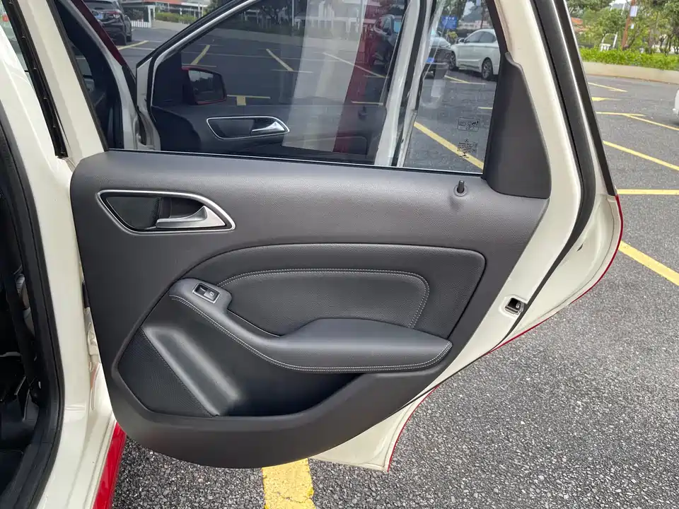 Mercedes-Benz Class B