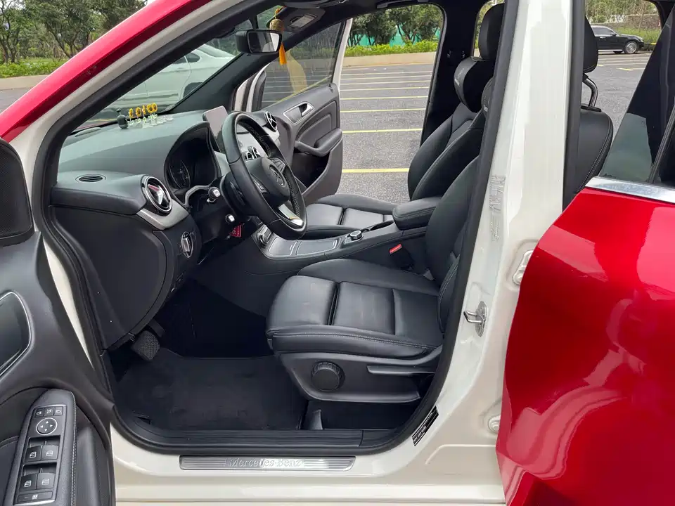 Mercedes-Benz Class B